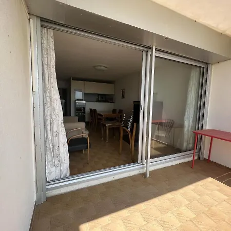 - Les Goelands